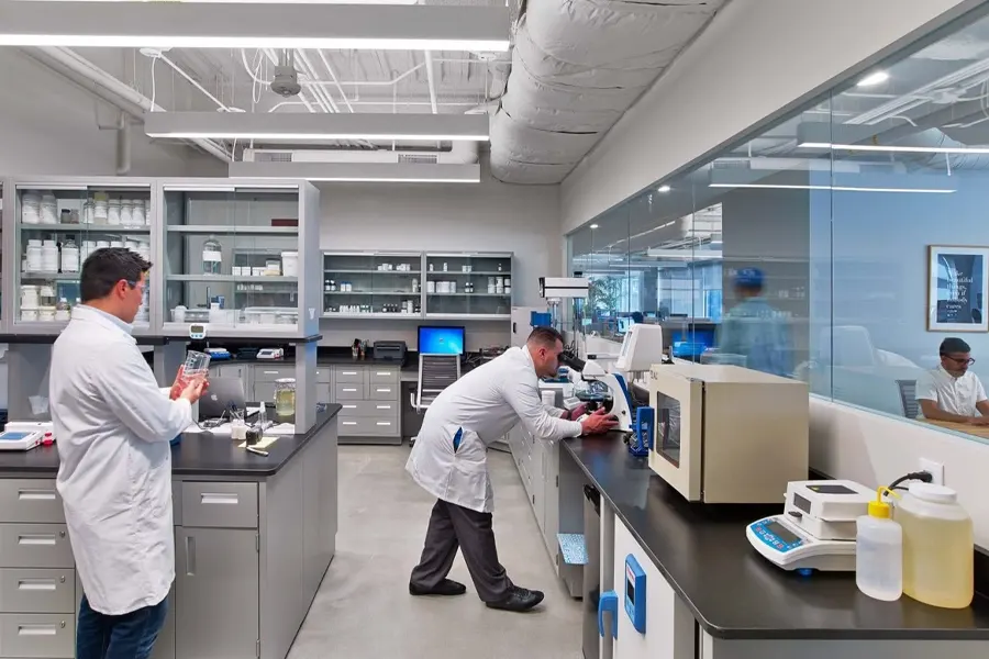 بهترین آزمایشگاه تشخیص طبی در غرب تهران