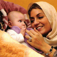 آخرین عکس منتشر شده از دختر مهناز افشار تیر 94
