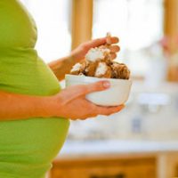 مواد غذایی ضروری برای مادران باردار