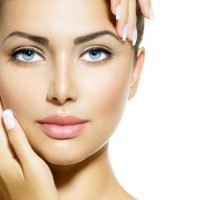 بدون مواد شیمیایی پوست صورت خود را تمیز کنید
