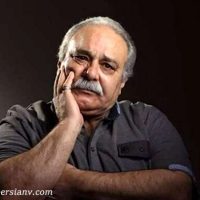 تصاویری تکان‌دهنده از عمق اندوه محله محمد کاسبی / وداع صمیمانه همسایگان با «خوش‌رکاب» سینمای ایران در میان بنرهای تسلیت