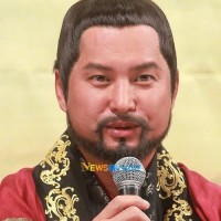 عکس های Lee Jong-Won بازیگر نقش پدر سورو در سریال سرزمین آهن