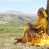 عکس های جدید فقیهه سلطانی با لباس محلی