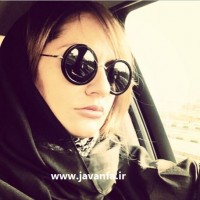 سلفی مهناز افشار در ماشین شخصی اش